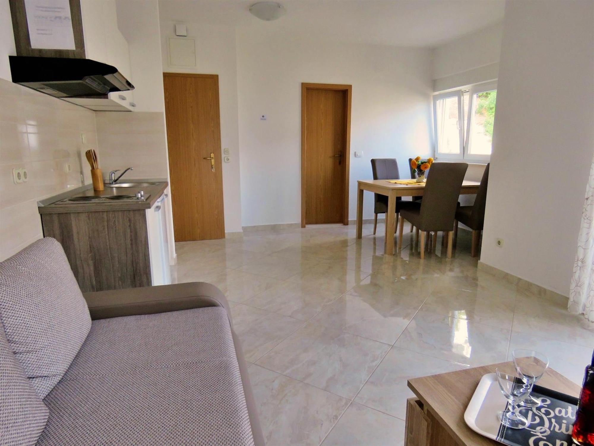 Apartments Zvone Omiš Rom bilde