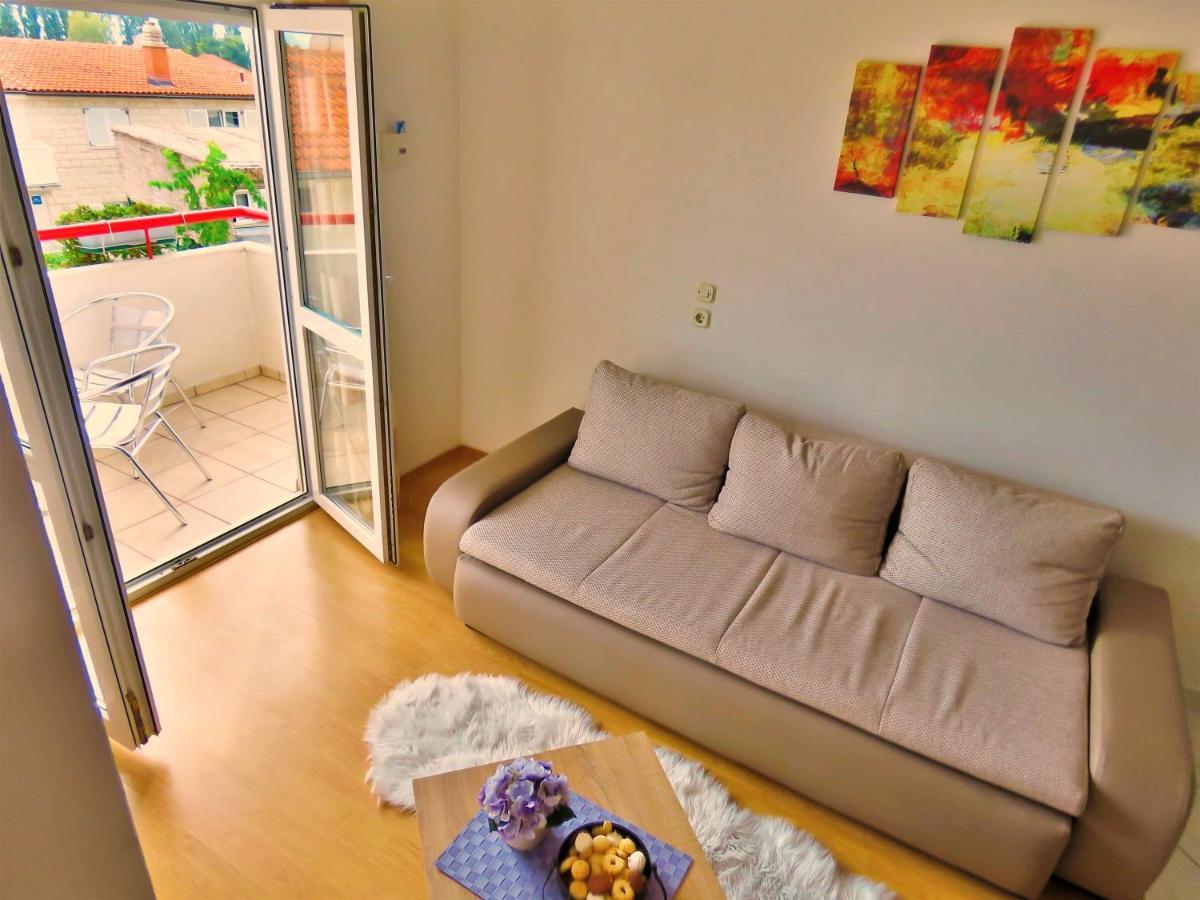 Apartments Zvone Omiš Eksteriør bilde